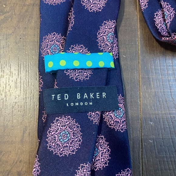 Ted Baker Silk tie - Picture 3 of 6